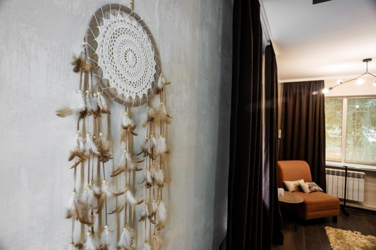 Золотое Тепло Apartment แชร์นีฮีฟ ภายนอก รูปภาพ