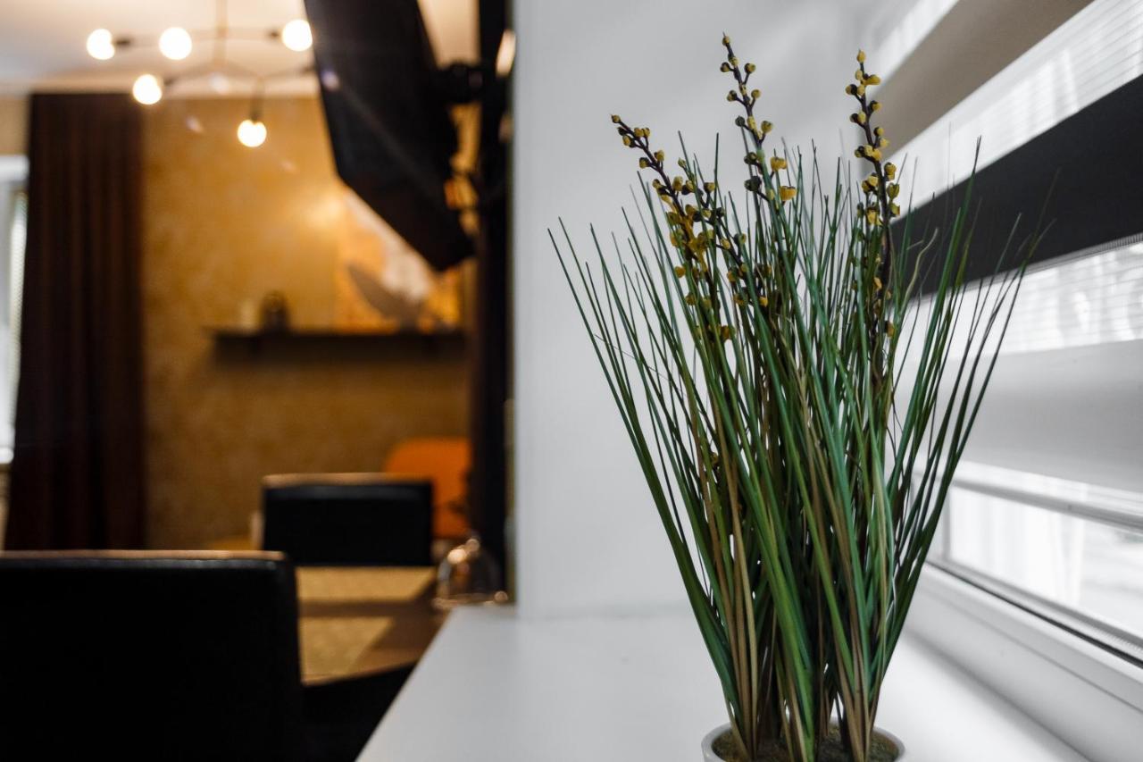 Золотое Тепло Apartment แชร์นีฮีฟ ภายนอก รูปภาพ